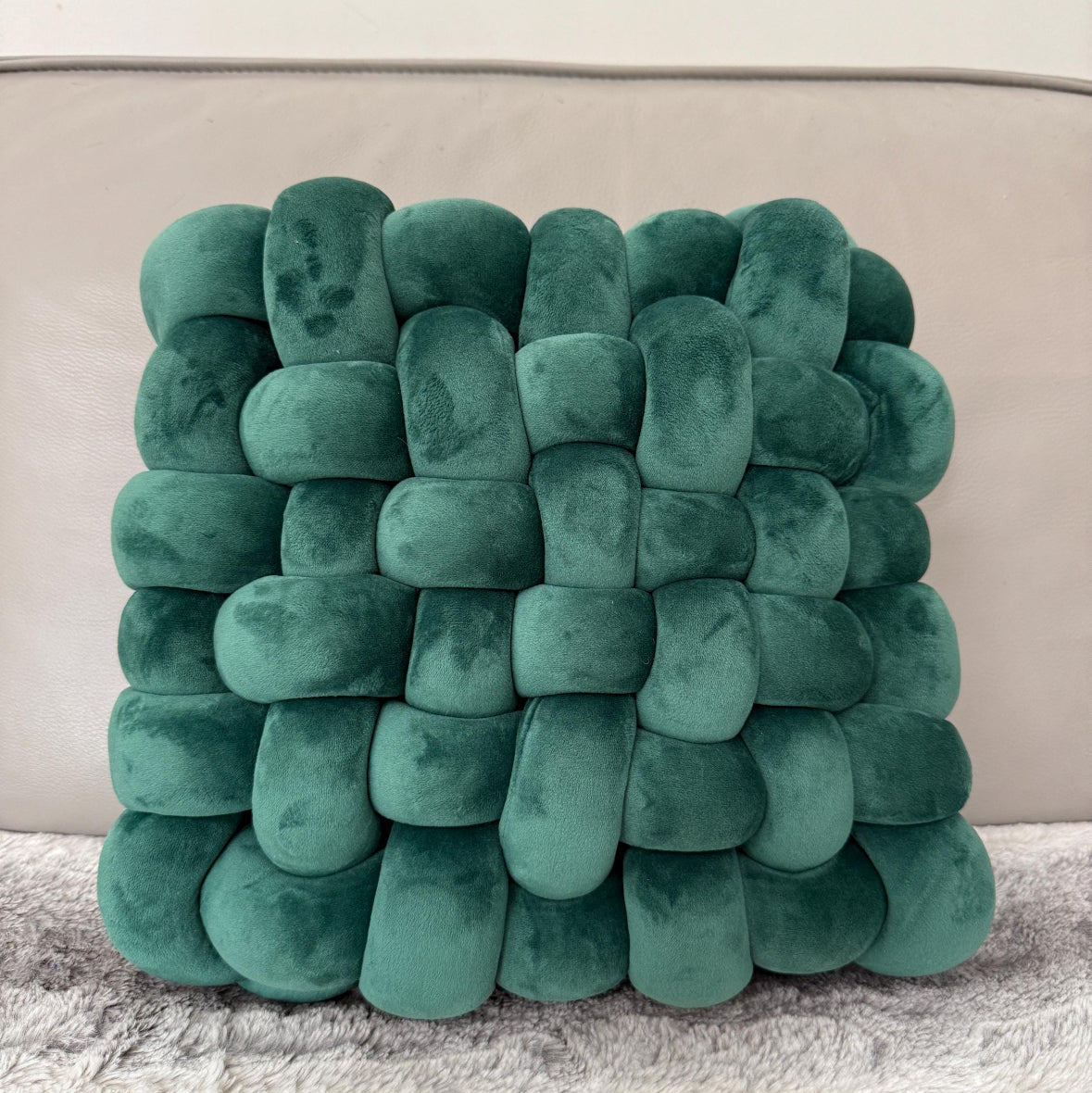 Emerald Boa Bed