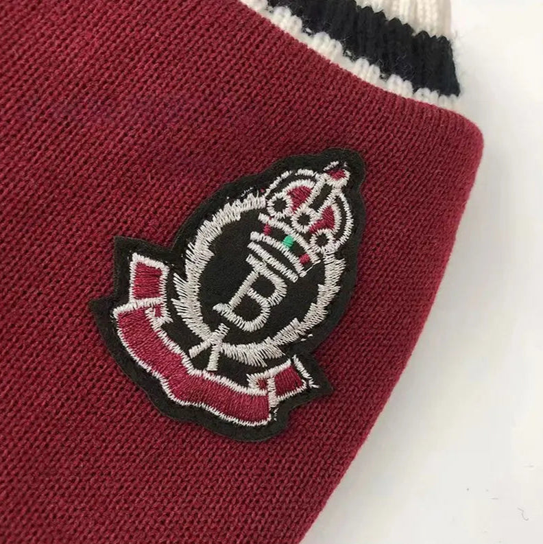 College Pullover